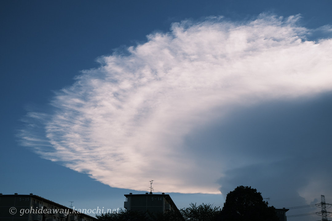 かなとこ雲